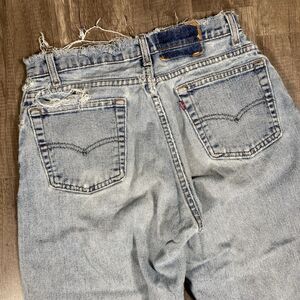 Vintage Levis Jeans 28x30.5 Womens Blue Denim High Rise Tapered Grunge USA 80s